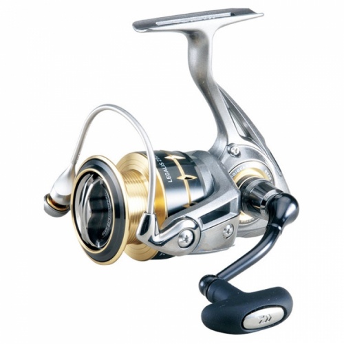 Безынерционная катушка Daiwa Legalis-12 2500 (4+1 подш.)