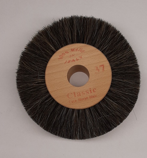 Щетка Classic №37, конский волос, внутренний d 32 мм.
