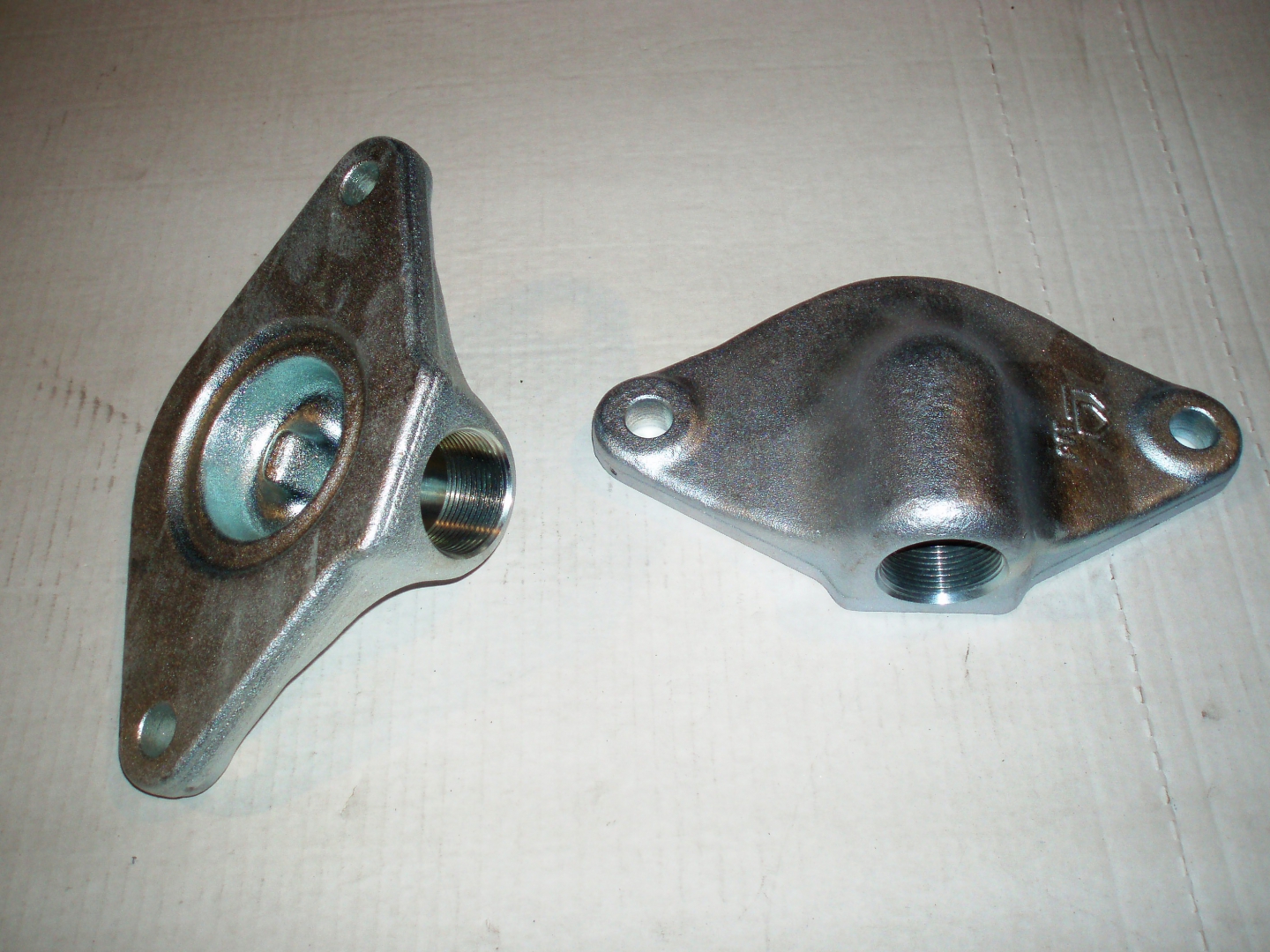 Фланец чугунный 3/4. G1 4 фланец. Заглушка на фланец saej518. Фланец резьбовой для мн 4973-63. 2383606 фланец.